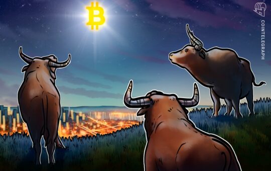 Bitcoin Price Hovers Near Key $31.7K Pivot Point - Can Btc Bulls Turn Up The Volume?