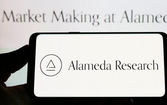 Former Alameda Ceo Sam Trabucco, Anthony Scaramucci May Be Called To Testify In Sbf Trial.