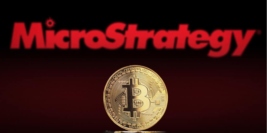 Microstrategy buys more bitcoin as Q3 losses widen