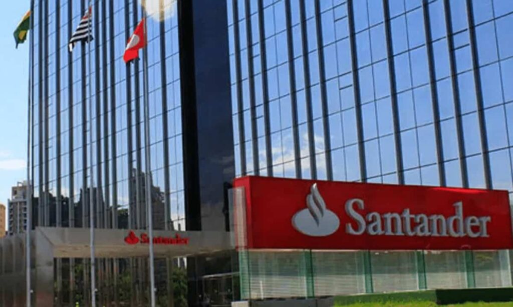 Santander Launches Btc, Eth Services For High Net-Worth Clients (Report)