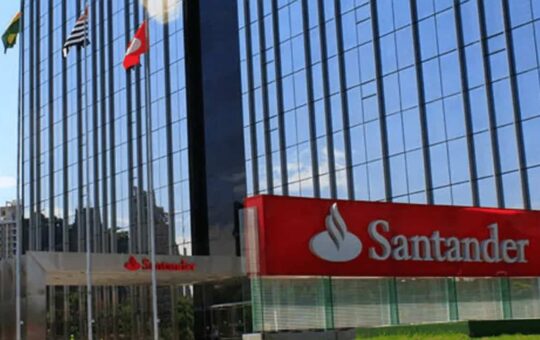 Santander Launches Btc, Eth Services For High Net-Worth Clients (Report)