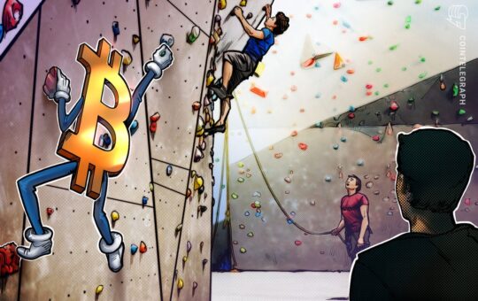 Bitcoin's supremacy will come back when the price of BTC tries to climb 44 thousand dollars