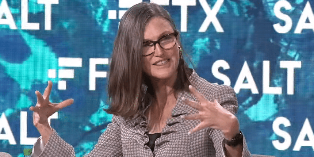 Cathy Wood'S Ark Sells Remaining Gbtc Shares, Buys $100M In Bitcoin Futures Etf