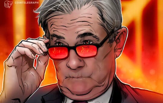 Bitcoin Bracket for Fed's Powell as GBTC Drives Over $340M