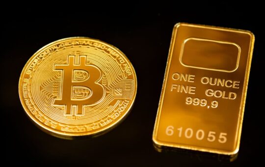 Bitcoin Emerges As 'Flight To Safety', Ahead Of Gold, Says Cathy Wood