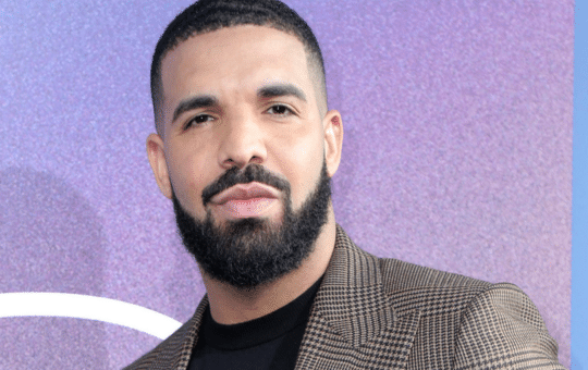 Drake Shares Michael Saylor'S Bullish Take On Bitcoin To His 146 Million Instagram Followers