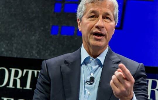 Jp Morgan'S Dimon: 'I Will Defend Your Right To Buy Bitcoin'