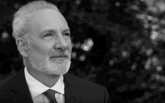 Peter Schiff Says Bitcoin Is Selling Gold In 'Hidden Bear Market'