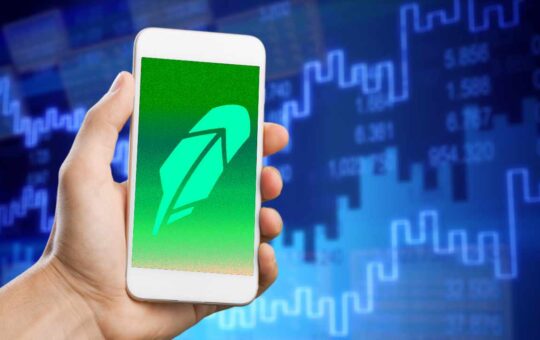 Robinhood Launched Its First Crypto Staking Product