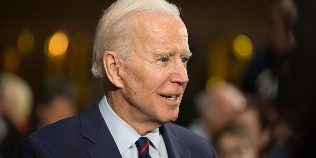 President Biden Vetos Pro-Crypto Resolution, Defends SEC Ruling