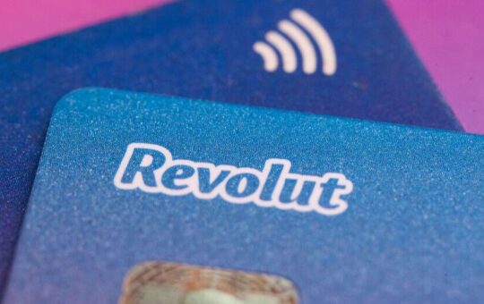 Revolut Secures Uk Banking Licence