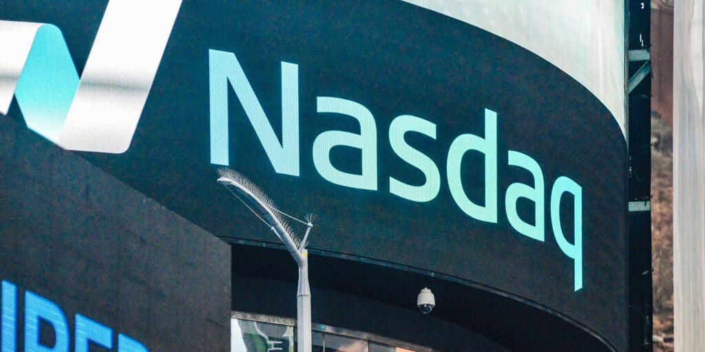 Sec Greenlights Nasdaq List Of Alternatives To Blackrock'S Bitcoin Etf