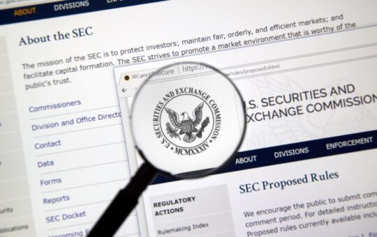 Former Sec Chair Bitcoin Etf Approval Is Inevitable