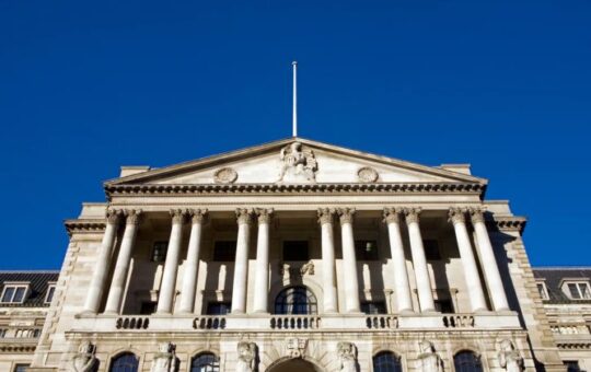 Bank Of England Cuts Interest Rate To 4.75% Uk Inflation Falls Below Target