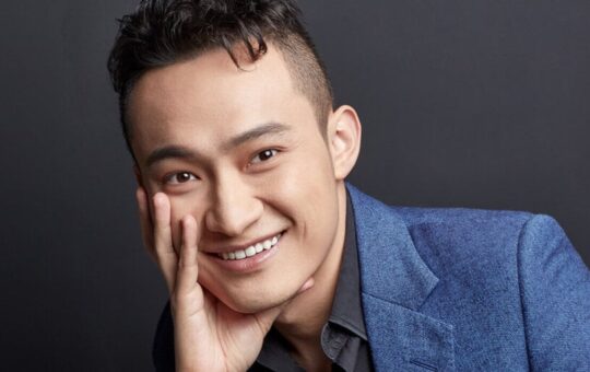 Justin Sun Goes Bananas: Buys Controversial &Quot;Comedian&Quot; Artwork For $6.4 Million