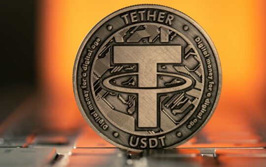 Tether's market cap hits $140B as stablecoin dominates crypto trading