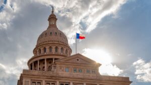 Senator Bill Le Cement introduced Texas as the first state with a Bitcoin Reserve