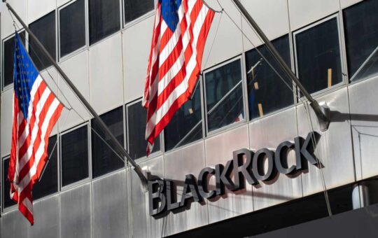 Blorrock Bitcoin Eth Titan Desthros Dessthros Desthros By $ 624 Bssp.
