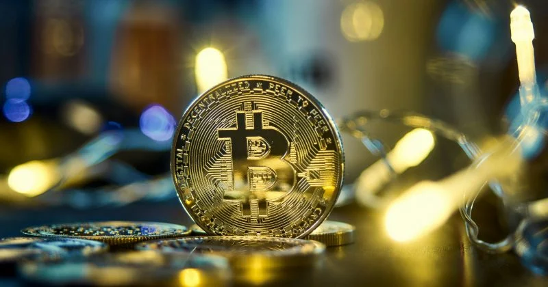 The Glass Screen Separates The Stored Bitcoin By Selling The Merged Bitcoin 1 The Glass Screen Separates The Stored Bitcoin By Selling The Merged Bitcoin