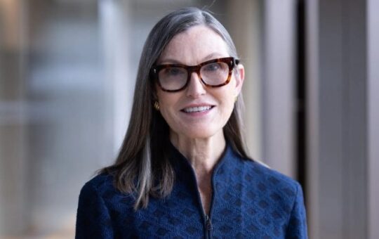 Katni Woods Sells More Than 38K Palaline Before Your Income