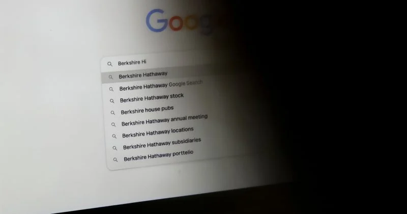 Warren Buffett Is Worth $1.4B.