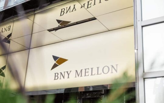 Benny Is A Certified Specialist In Open Us-Account Funds