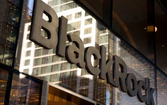 Blackrock Views National Debts As Catastrophic For Crypto Adoption