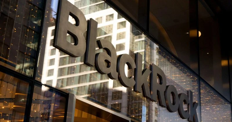 Blackrock Views National Debts As Catastrophic For Crypto Adoption
