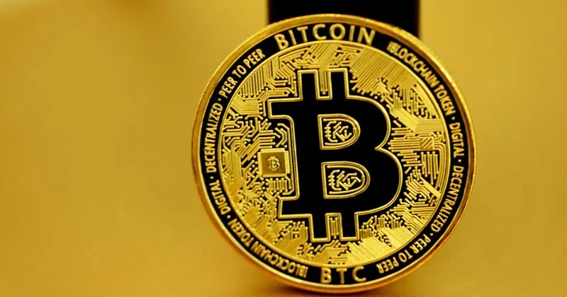 Bitcoin Short Holders Turn Profitable As Sth-Sopr Approaches Key Level