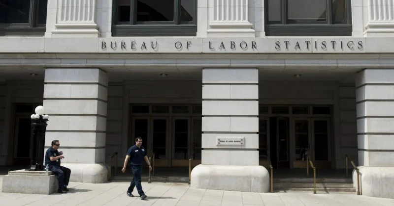 Us Jobless Claims Fall To 198K, Beating Forecast Of 215K, Labor Market Continues