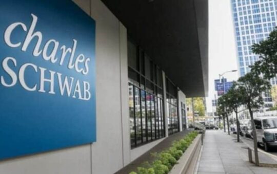 $12 Trillion Charles Schwab Expected To Debut Spot Bitcoin, Ethereum Trading This Quarter