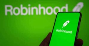 Bernstein Keeps $130 Robinhood Target As Q1 Miss Extends Post-Earnings Losses