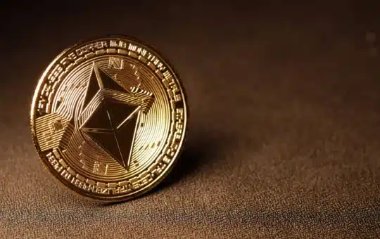 Ethereum Price Hovers Around $2,000 As Institutional Flows And Liquidity Changes Emerge